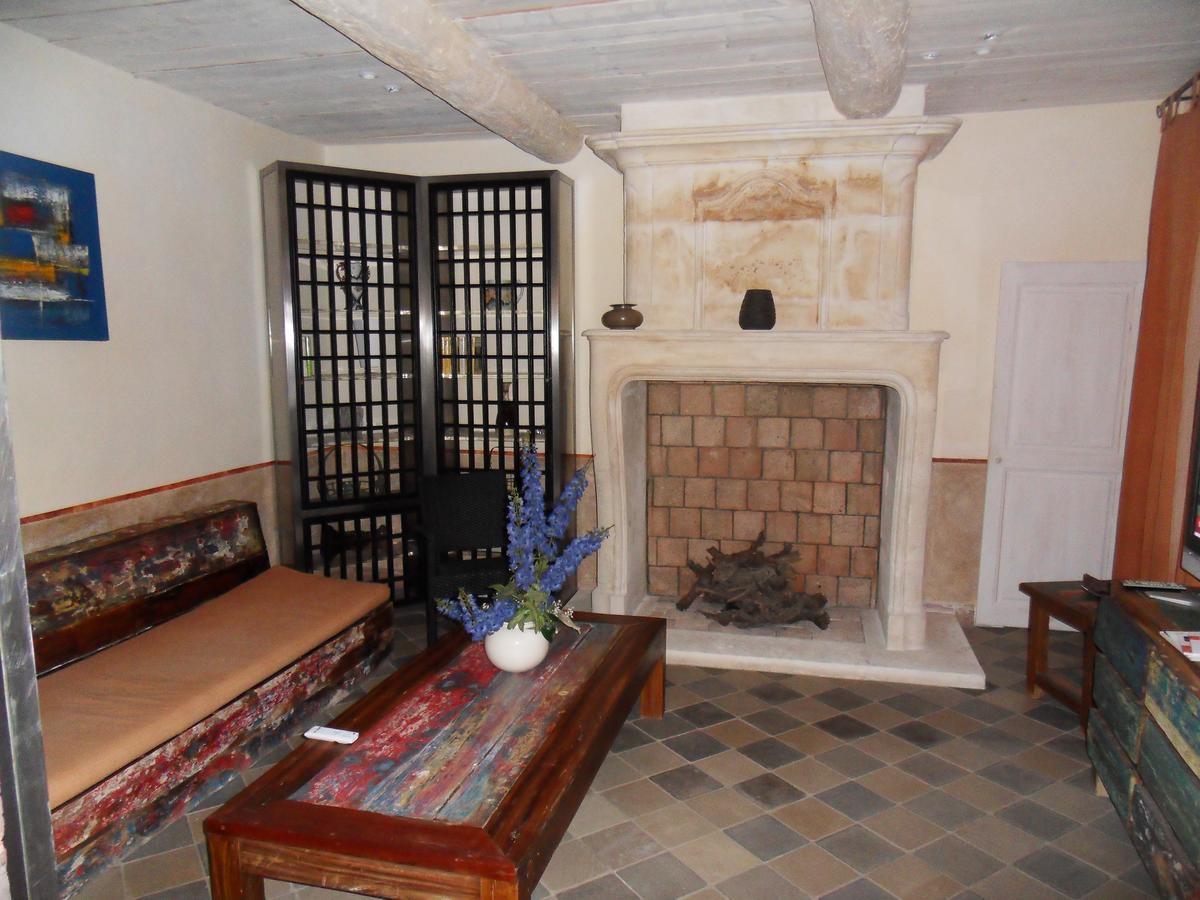 Bed and Breakfast Domaine De L'Olibaou Венель Екстер'єр фото