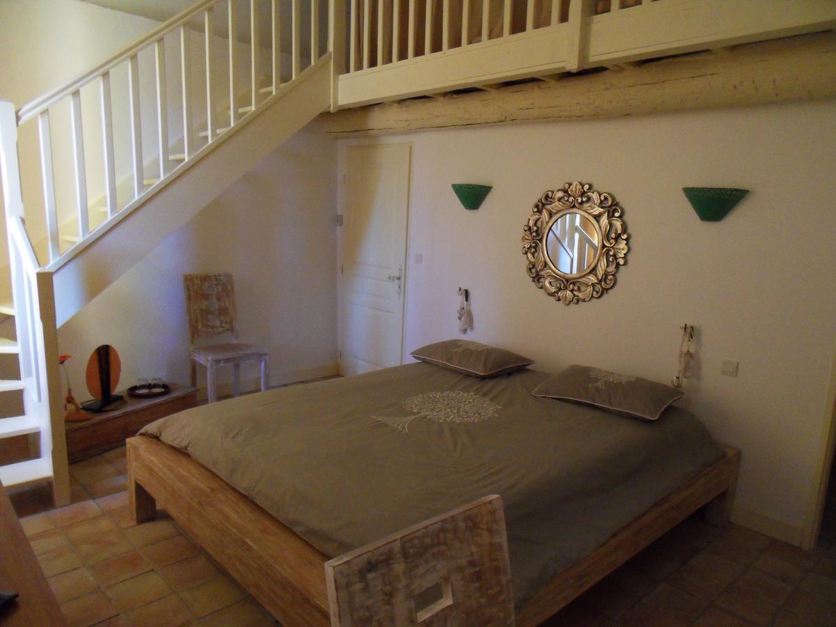 Bed and Breakfast Domaine De L'Olibaou Венель Екстер'єр фото