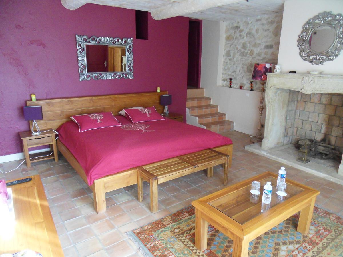 Bed and Breakfast Domaine De L'Olibaou Венель Екстер'єр фото